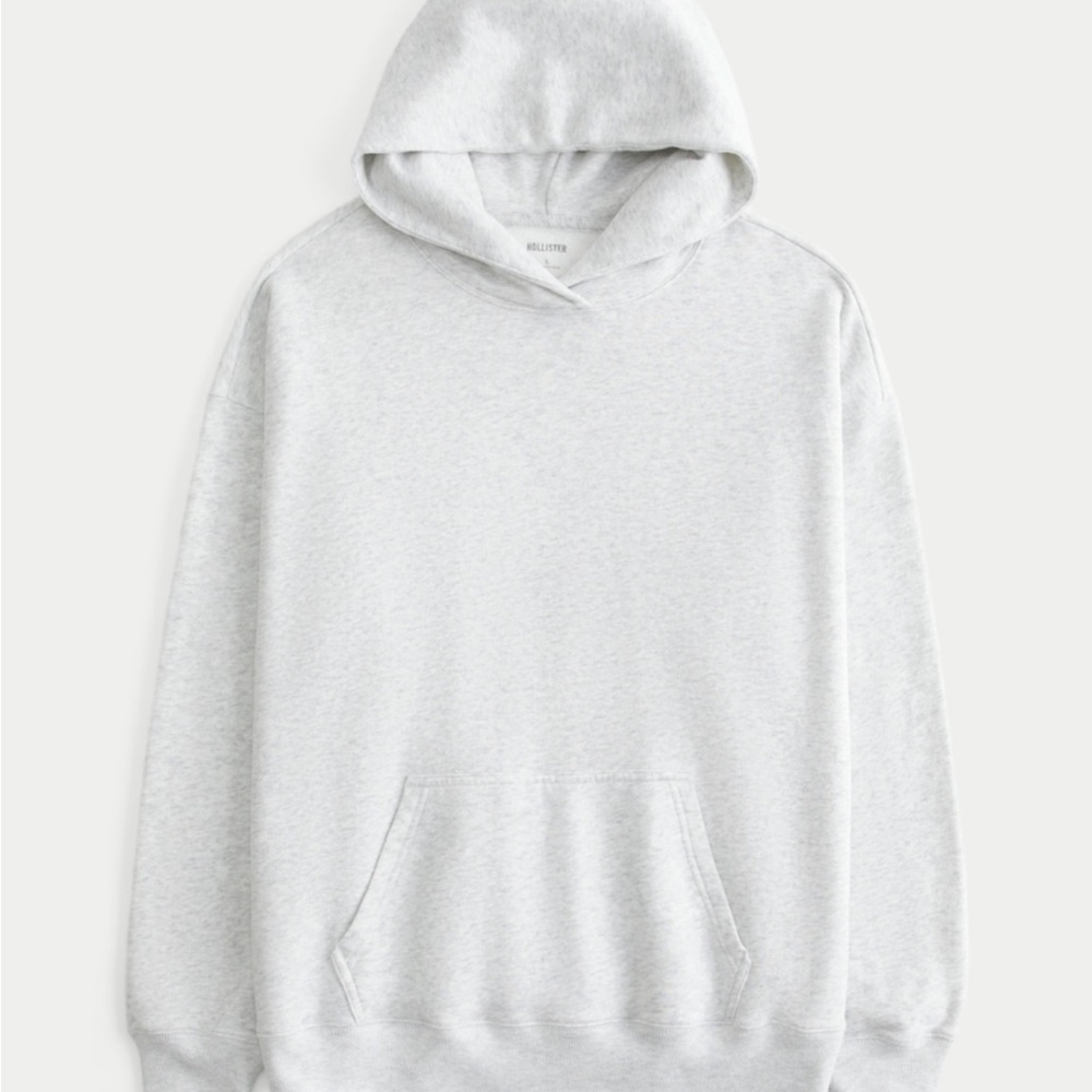 Hollister Women’s Feel Good Oversized Hoodie in Heather Grey